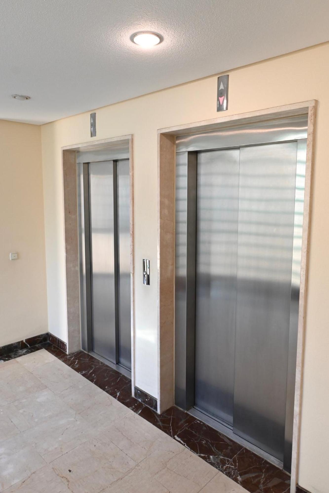 Centro Y Playa! Apartment Marbella Ngoại thất bức ảnh